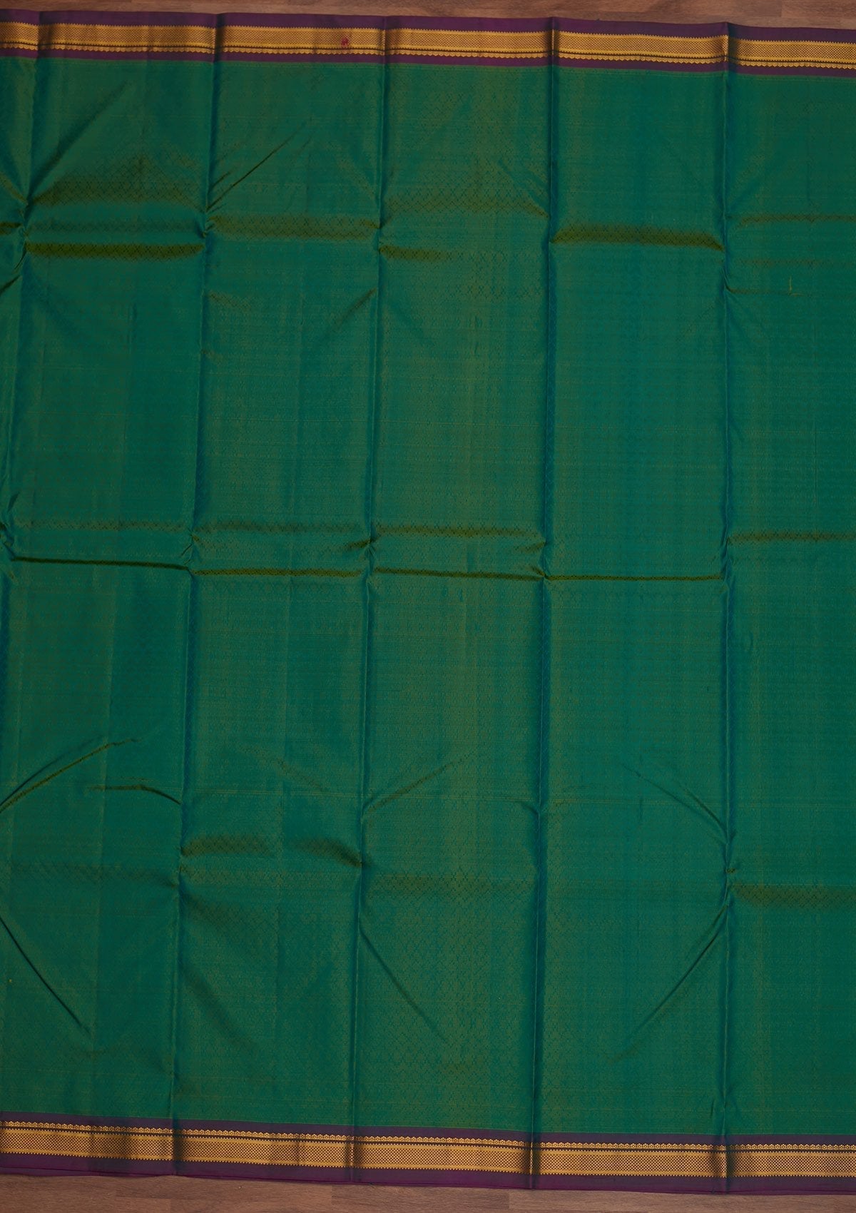 Leaf Green Zariwork Pure Silk Designer Saree - Koskii