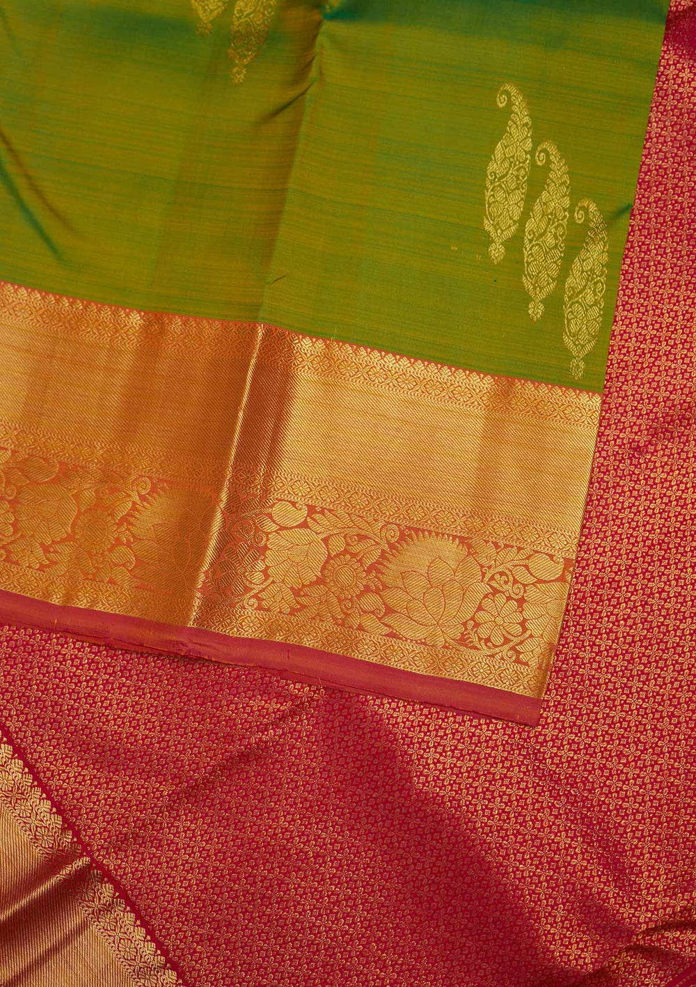 Leaf Green Zariwork Pure Silk Designer Saree - Koskii
