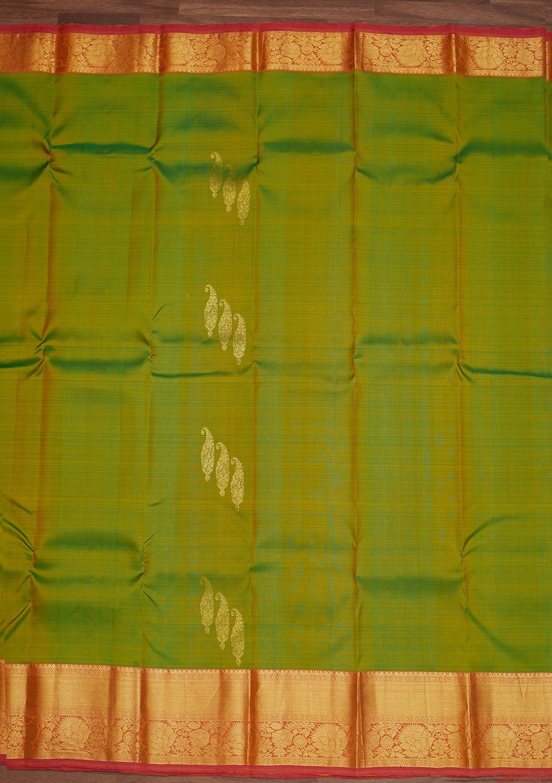 Leaf Green Zariwork Pure Silk Designer Saree - Koskii