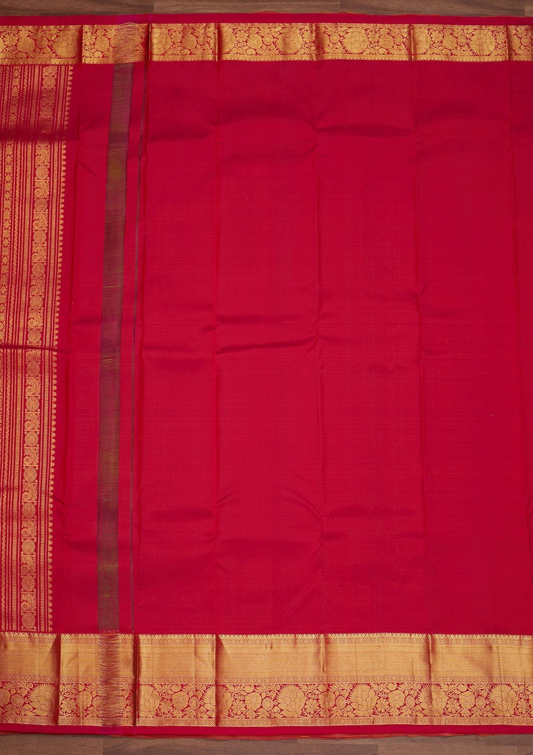 Leaf Green Zariwork Pure Silk Designer Saree - Koskii