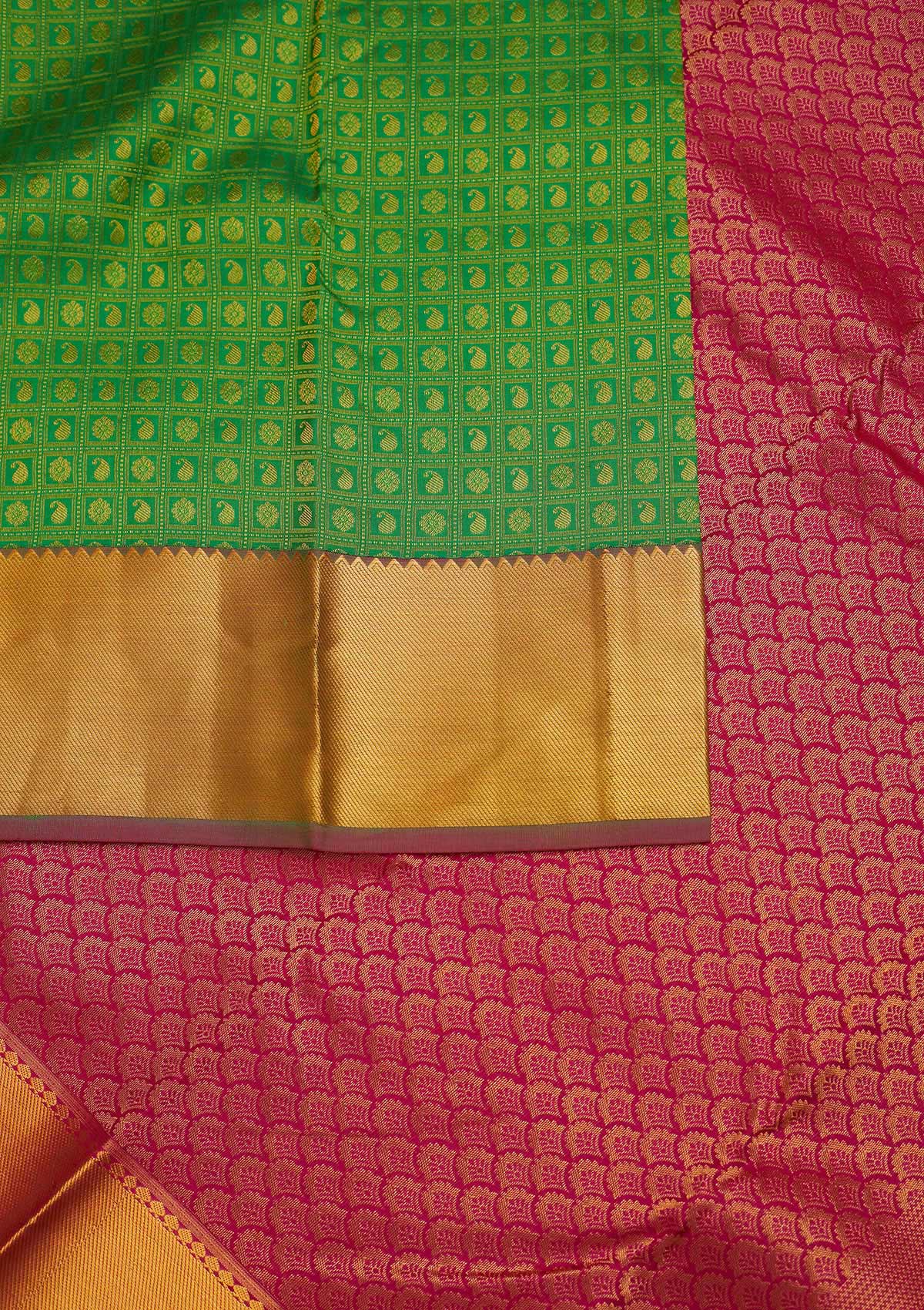 Leaf Green Zariwork Pure Silk Designer Saree - Koskii