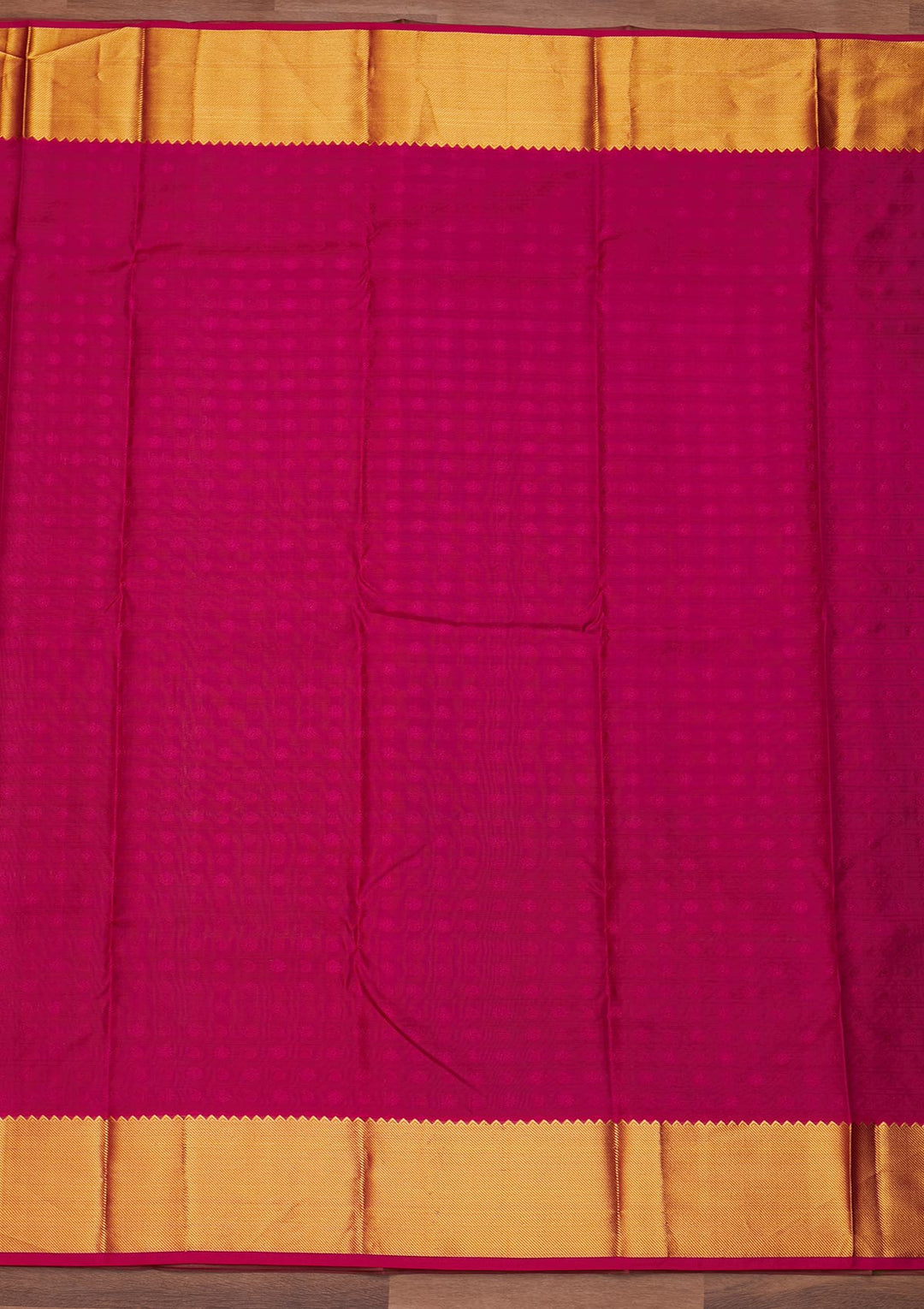 Leaf Green Zariwork Pure Silk Designer Saree - Koskii