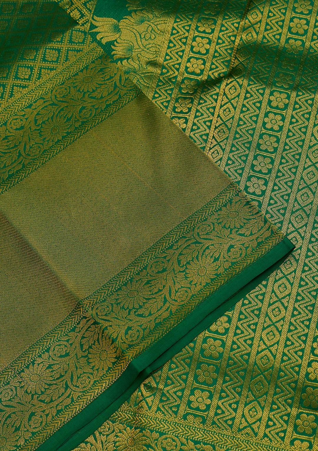 Leaf Green Zariwork Pure Silk Saree-Koskii