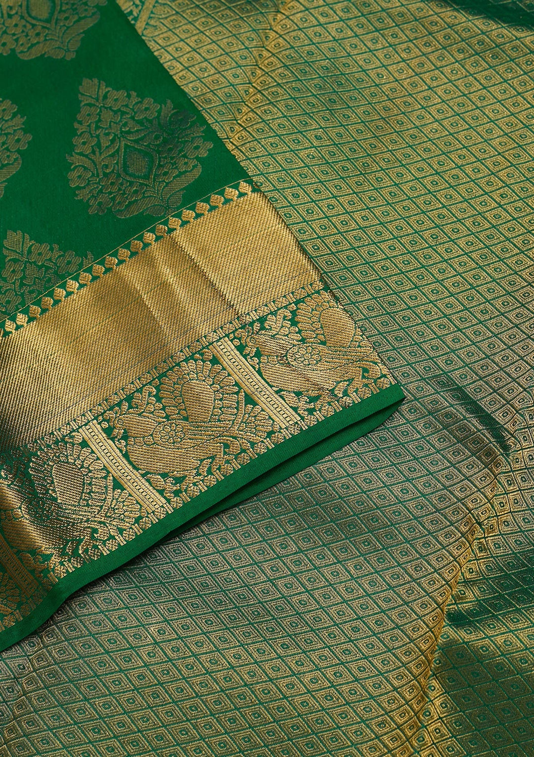 Leaf Green Zariwork Pure Silk Saree-Koskii