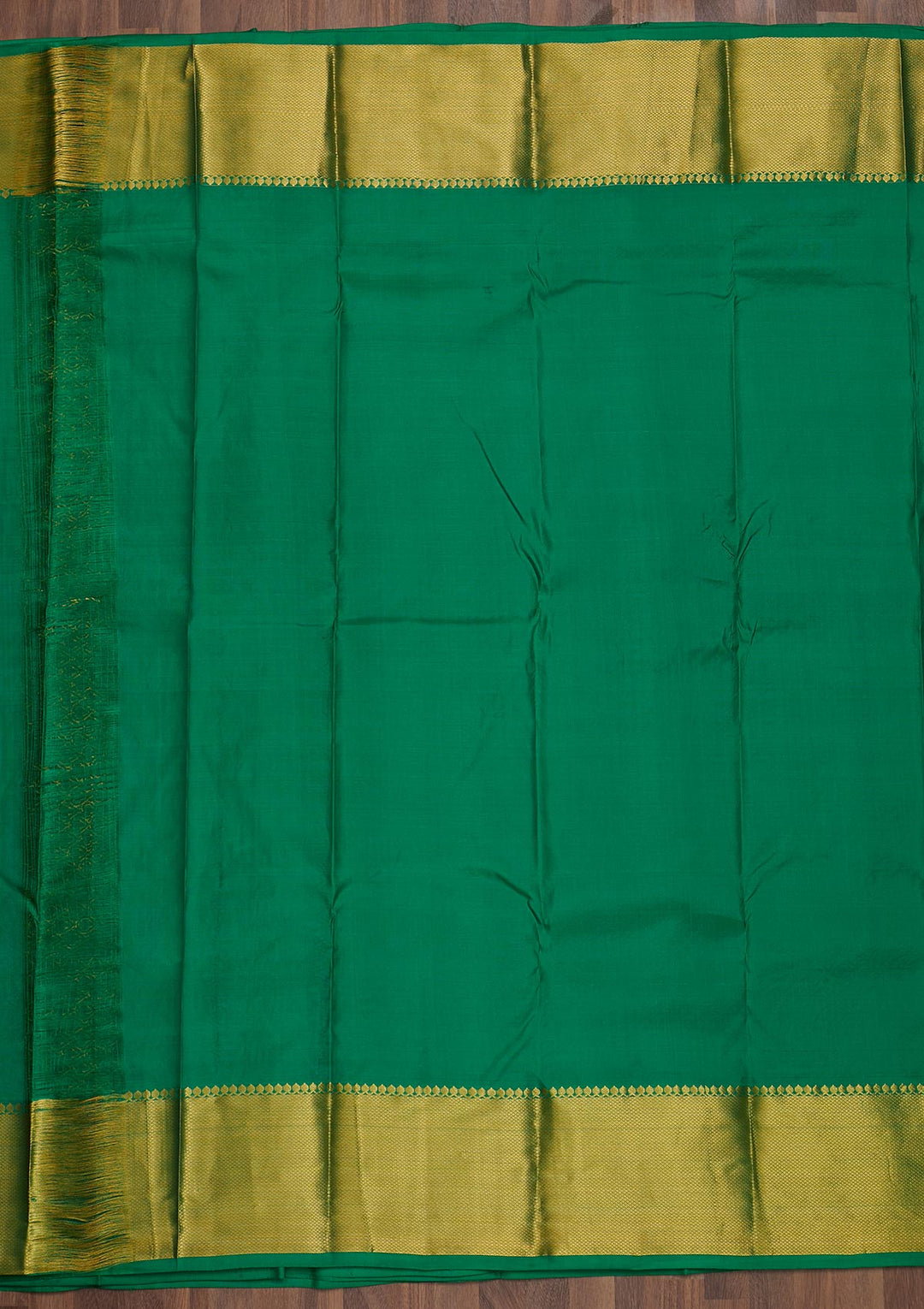 Leaf Green Zariwork Pure Silk Saree-Koskii