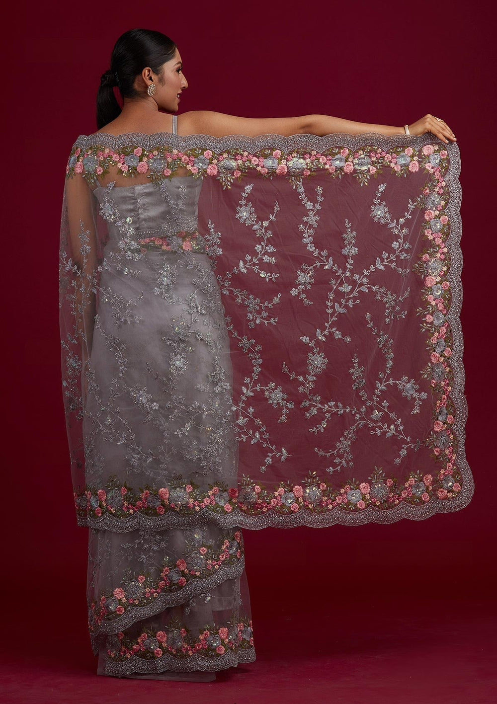 Light Grey Threadwork Net Designer Saree - Koskii