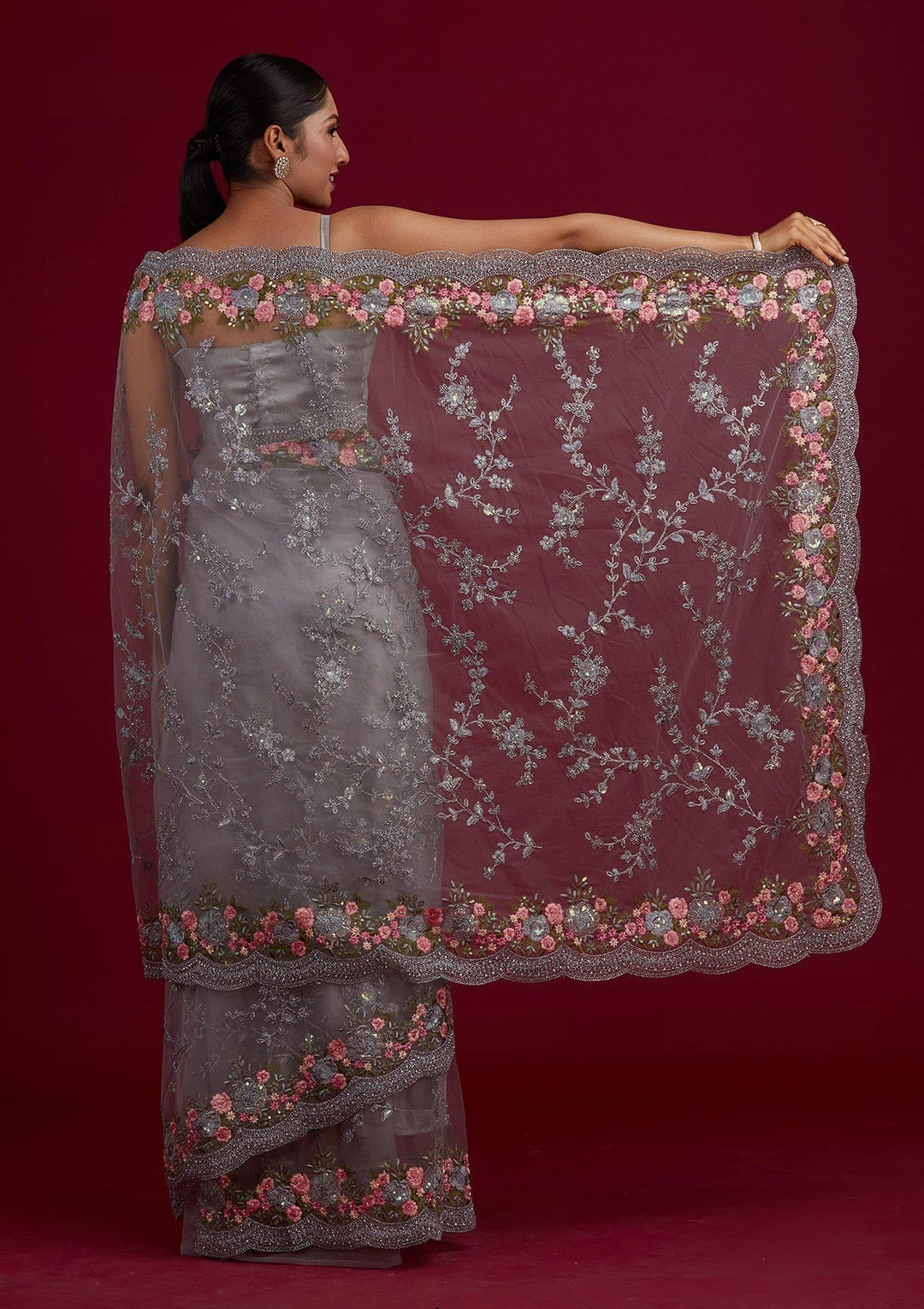 Light Grey Threadwork Net Designer Saree - Koskii