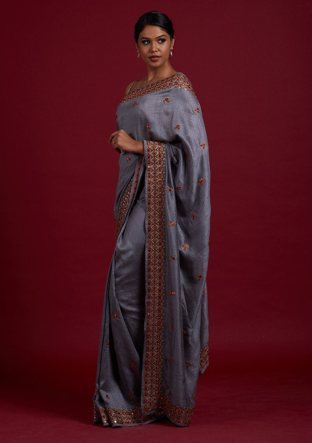 Light Grey Threadwork Raw Silk Designer Saree - Koskii