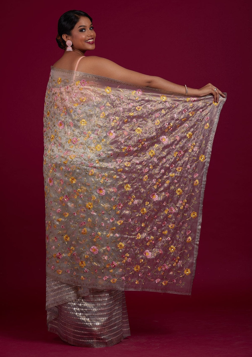 Light Grey Threadwork Tissue Designer Saree - Koskii