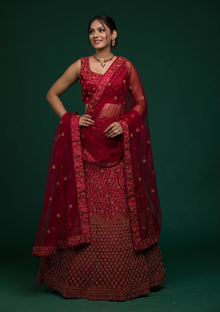 Maroon Stonework Net Lehenga-koskii