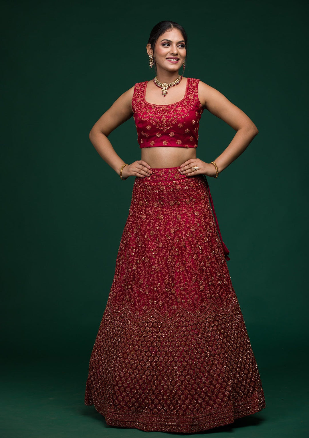 Maroon Stonework Net Lehenga-koskii