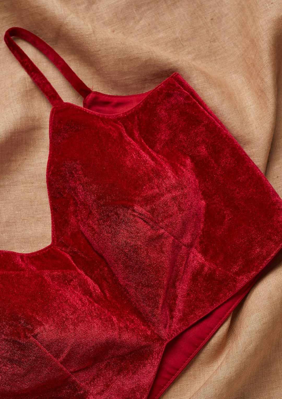 Maroon Solid Velvet Blouse - Koskii