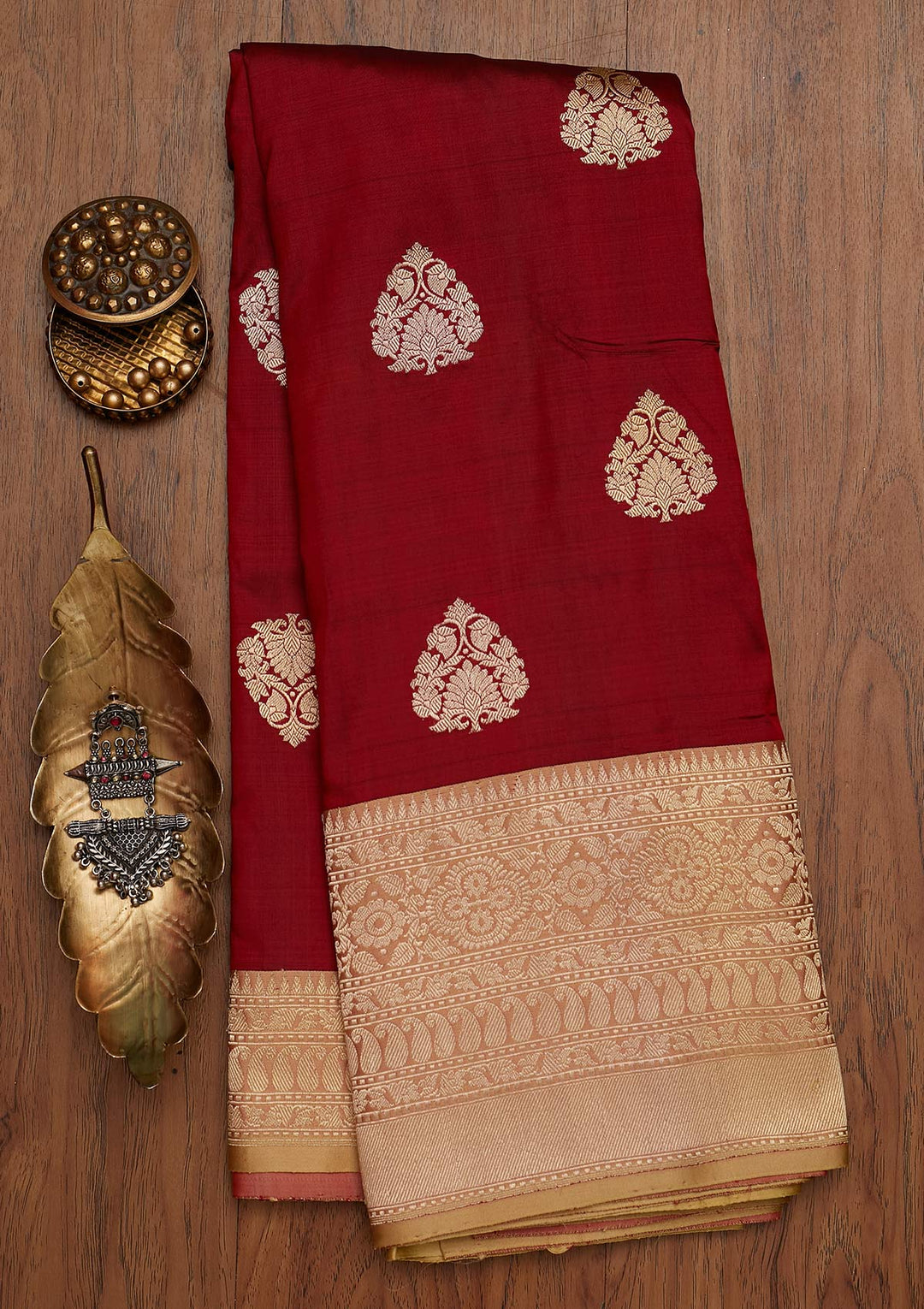 Maroon Zariwork Brocade Designer Saree - koskii