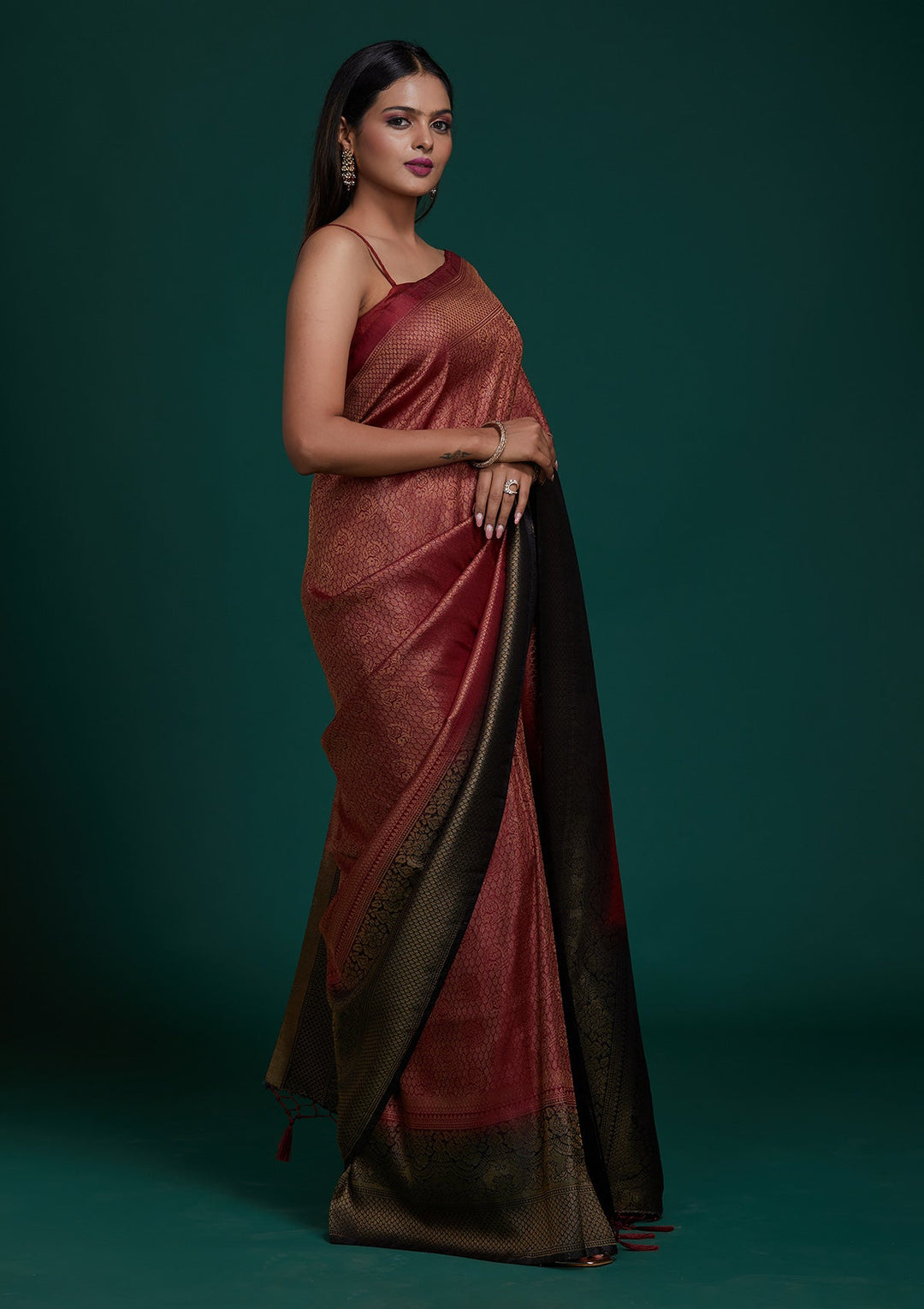 Maroon Zariwork Brocade Saree - Koskii