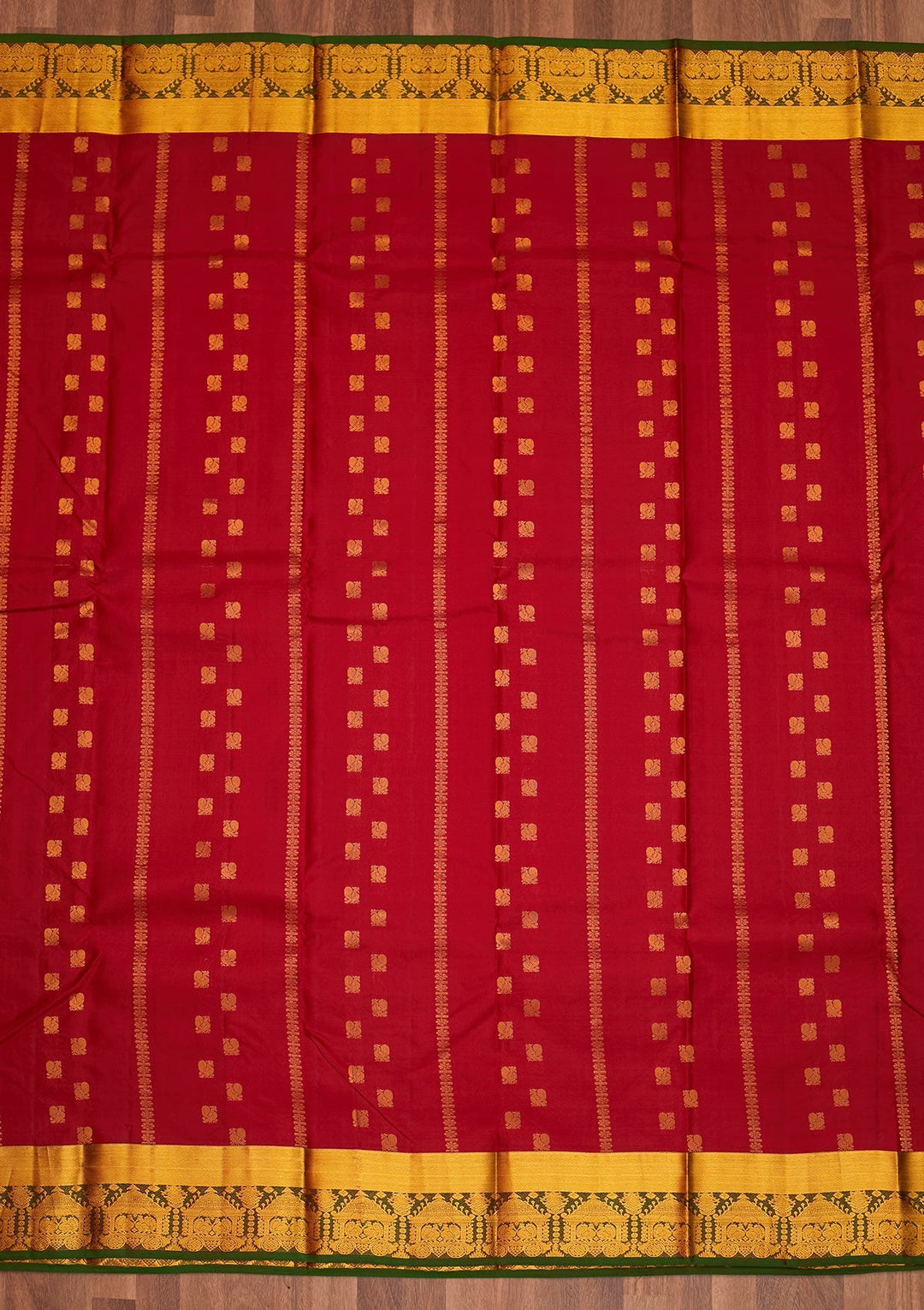 Maroon Zariwork Pure Silk Saree - Koskii