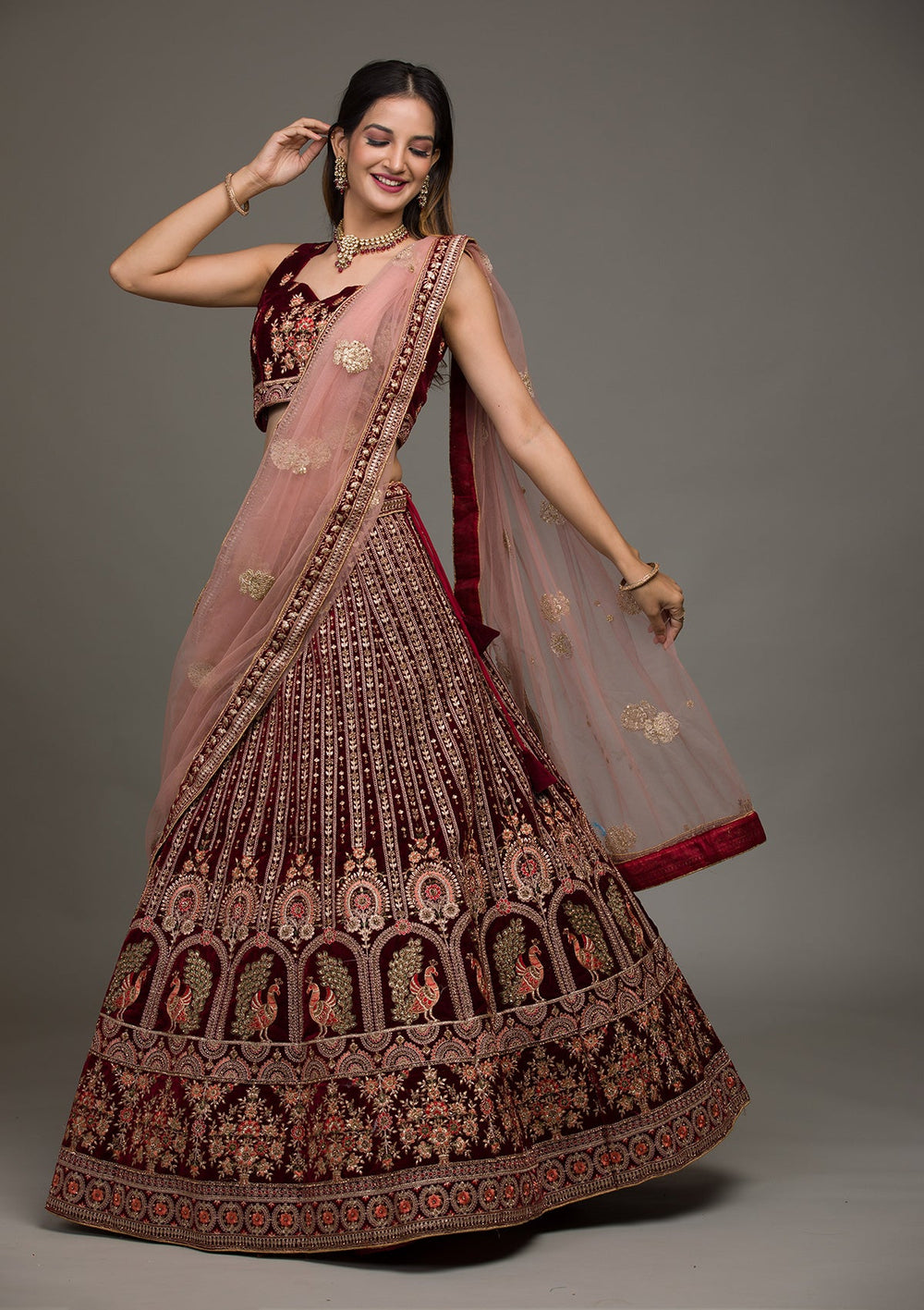 Maroon Zariwork Velvet Lehenga-koskii