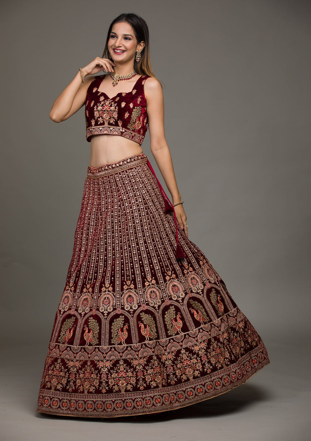 Maroon Zariwork Velvet Lehenga-koskii