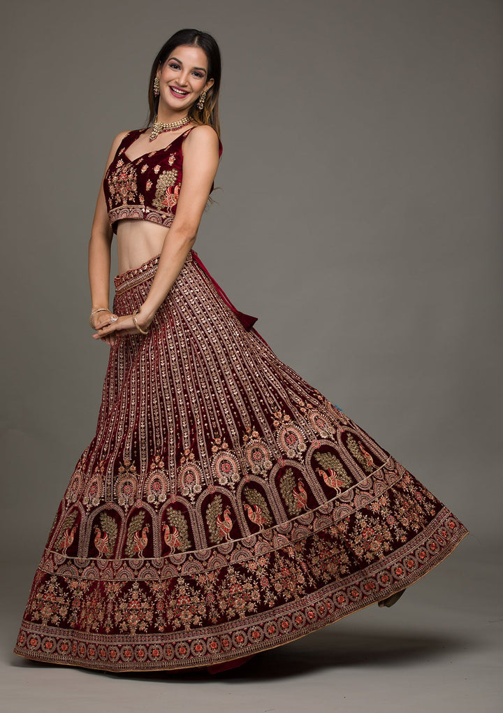 Maroon Zariwork Velvet Lehenga-koskii