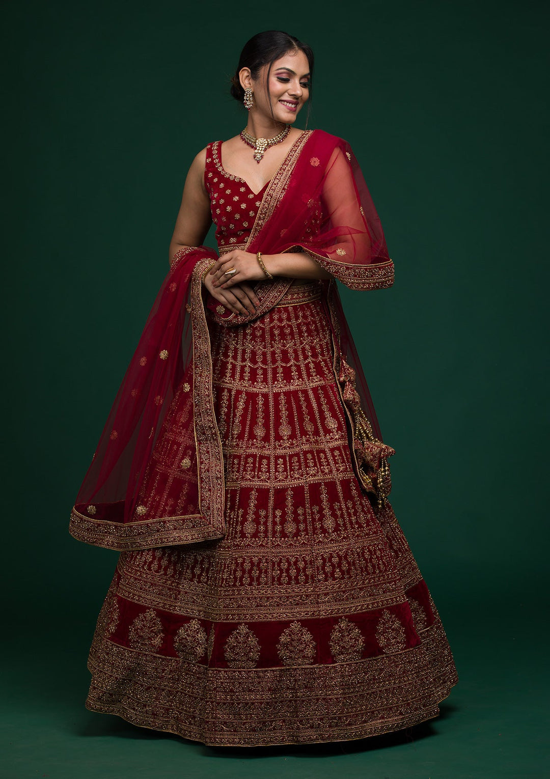 Maroon Zariwork Velvet Lehenga-koskii
