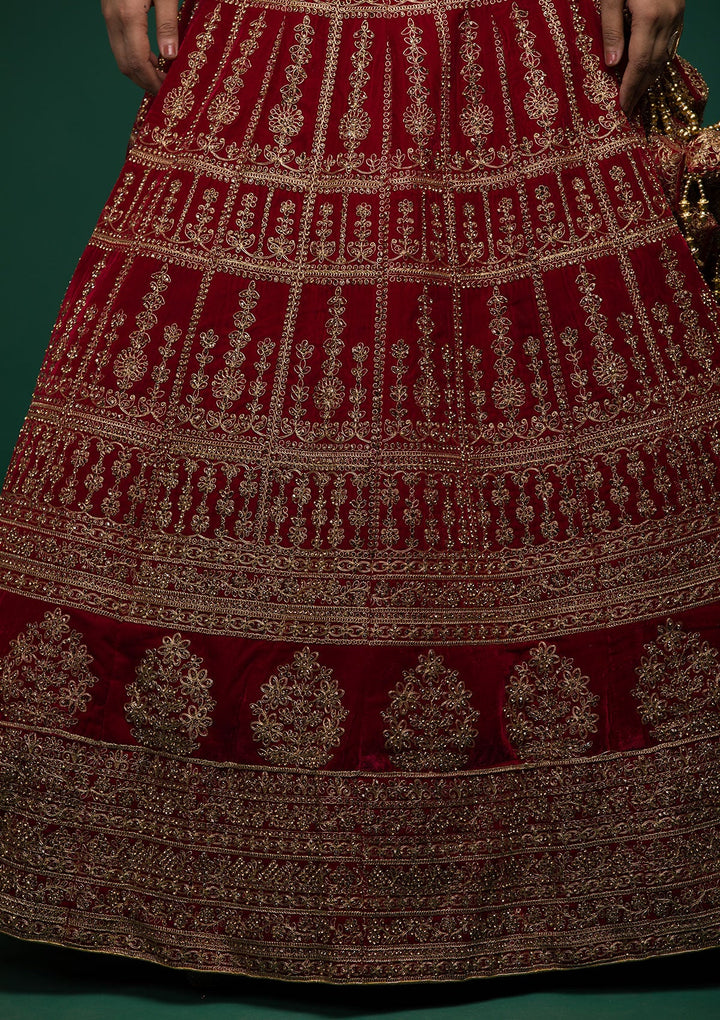 Maroon Zariwork Velvet Lehenga-koskii
