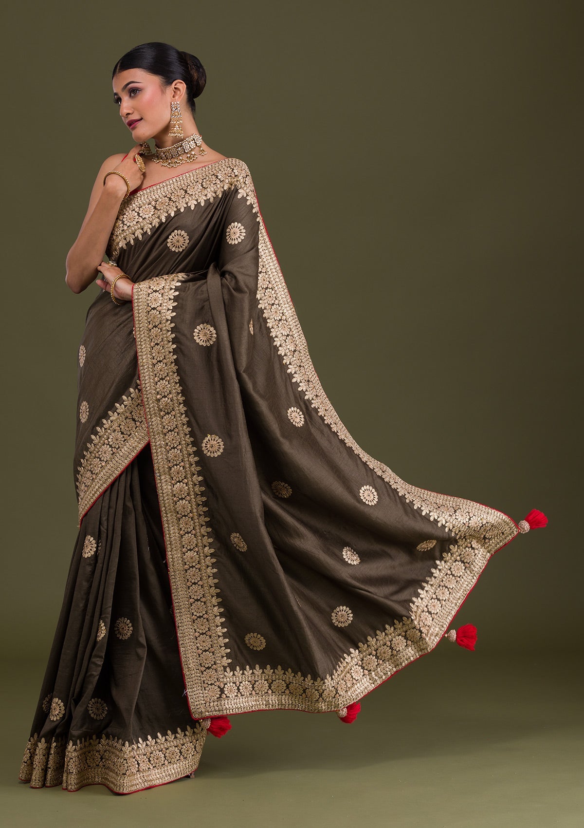 Mehendi Gotapatti Taffeta Silk Unstitched Saree-Koskii