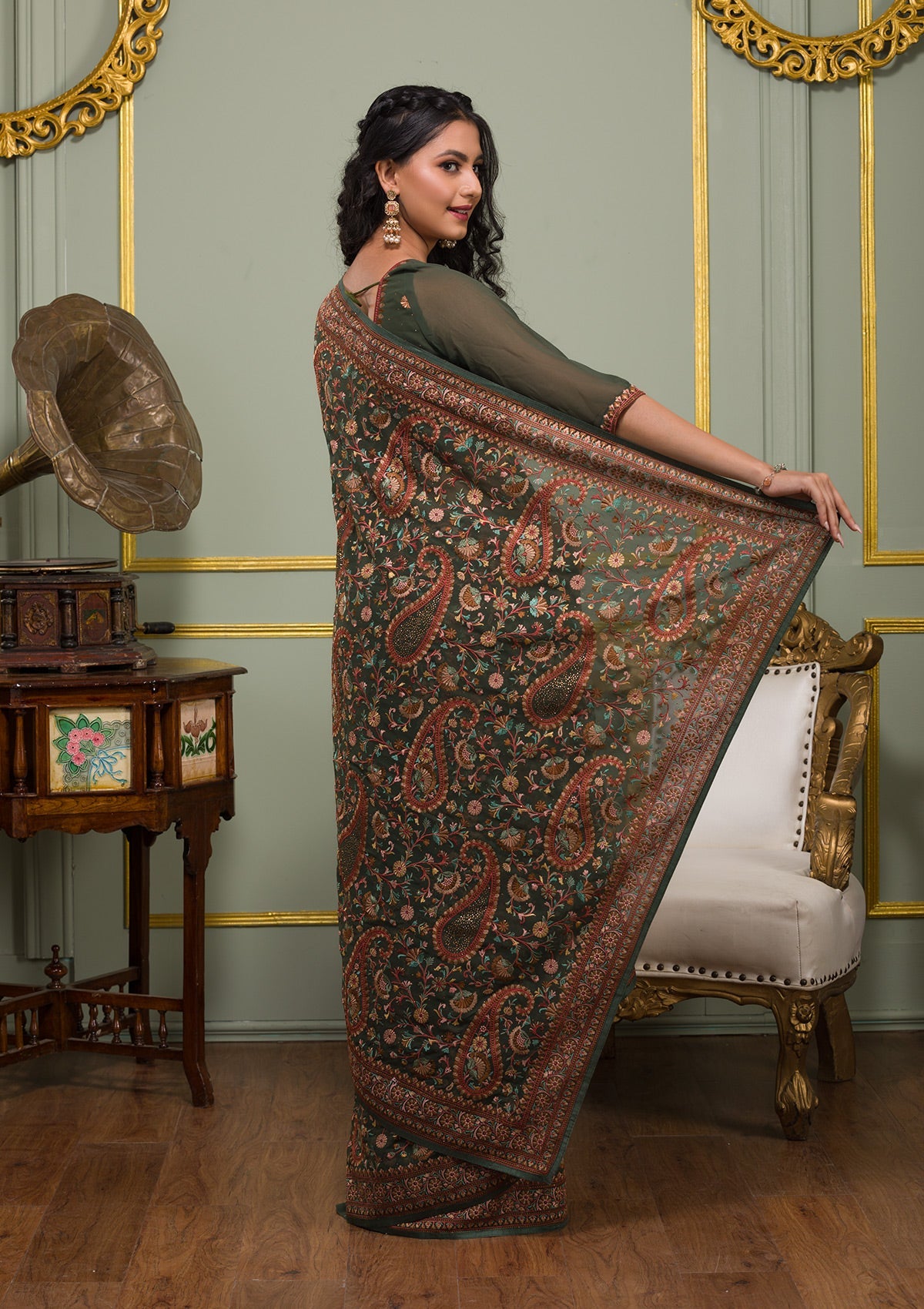 Mehendi Threadwork Georgette Saree-Koskii