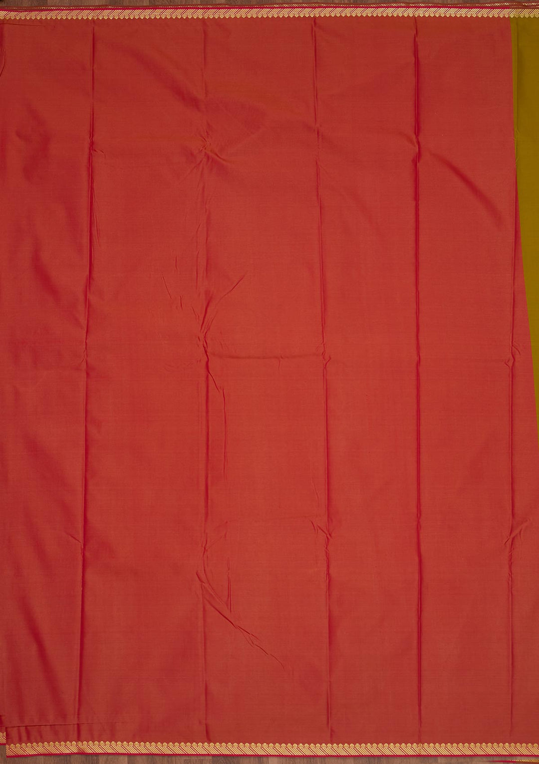 Mehendi Zariwork Art Silk Saree - Koskii