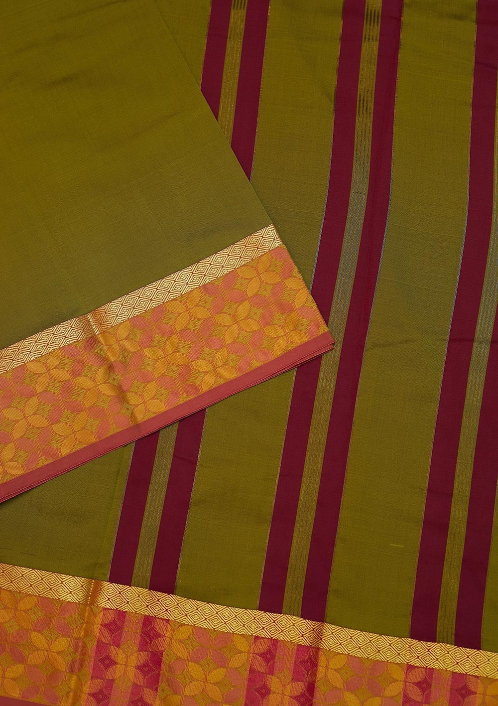 Mehendi Zariwork Art Silk Saree - Koskii