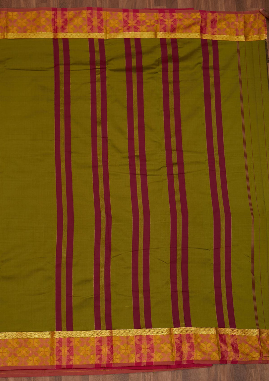 Mehendi Zariwork Art Silk Saree - Koskii