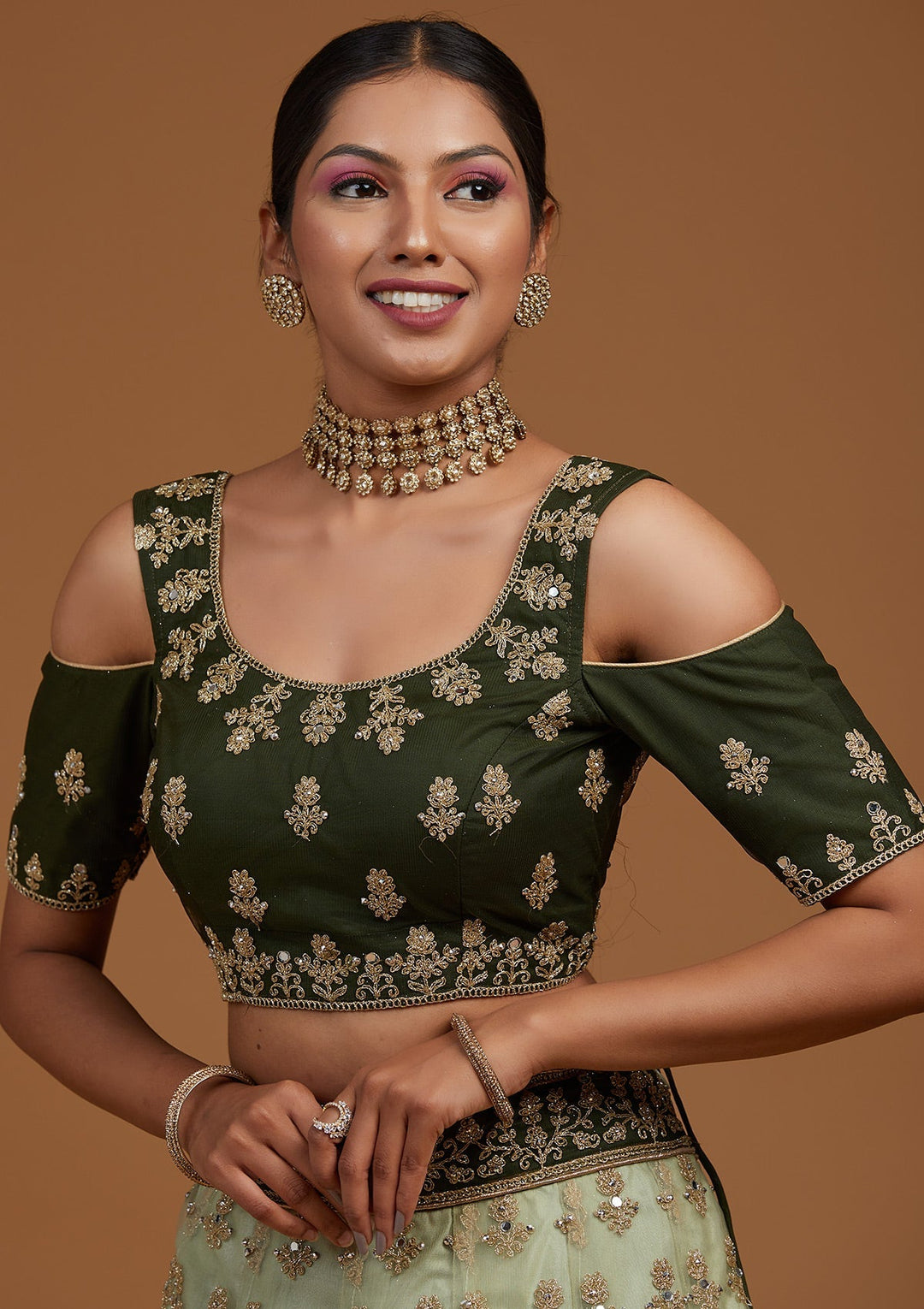 Mehendi Zariwork Net Designer Lehenga-Koskii