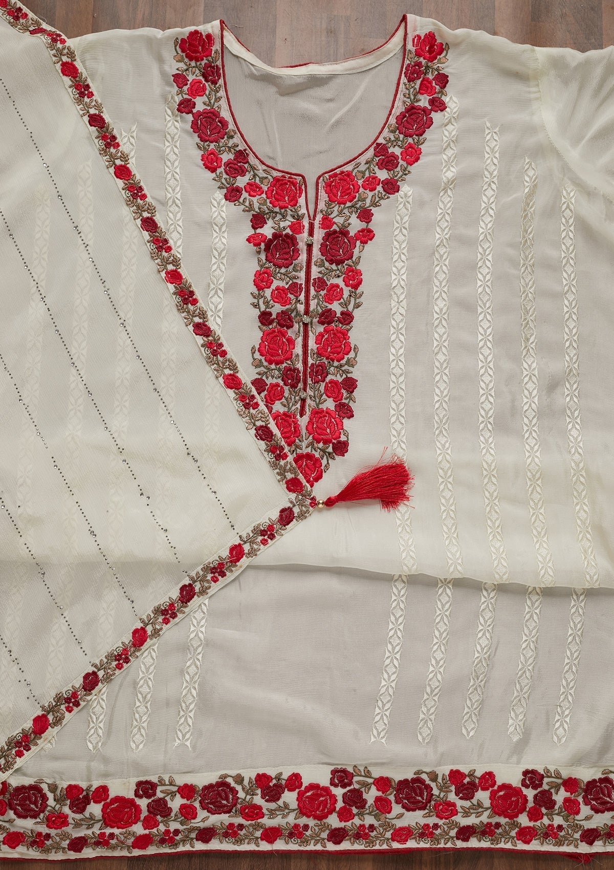 Off White Zariwork Georgette Semi-Stitched Salwar Suit - Koskii