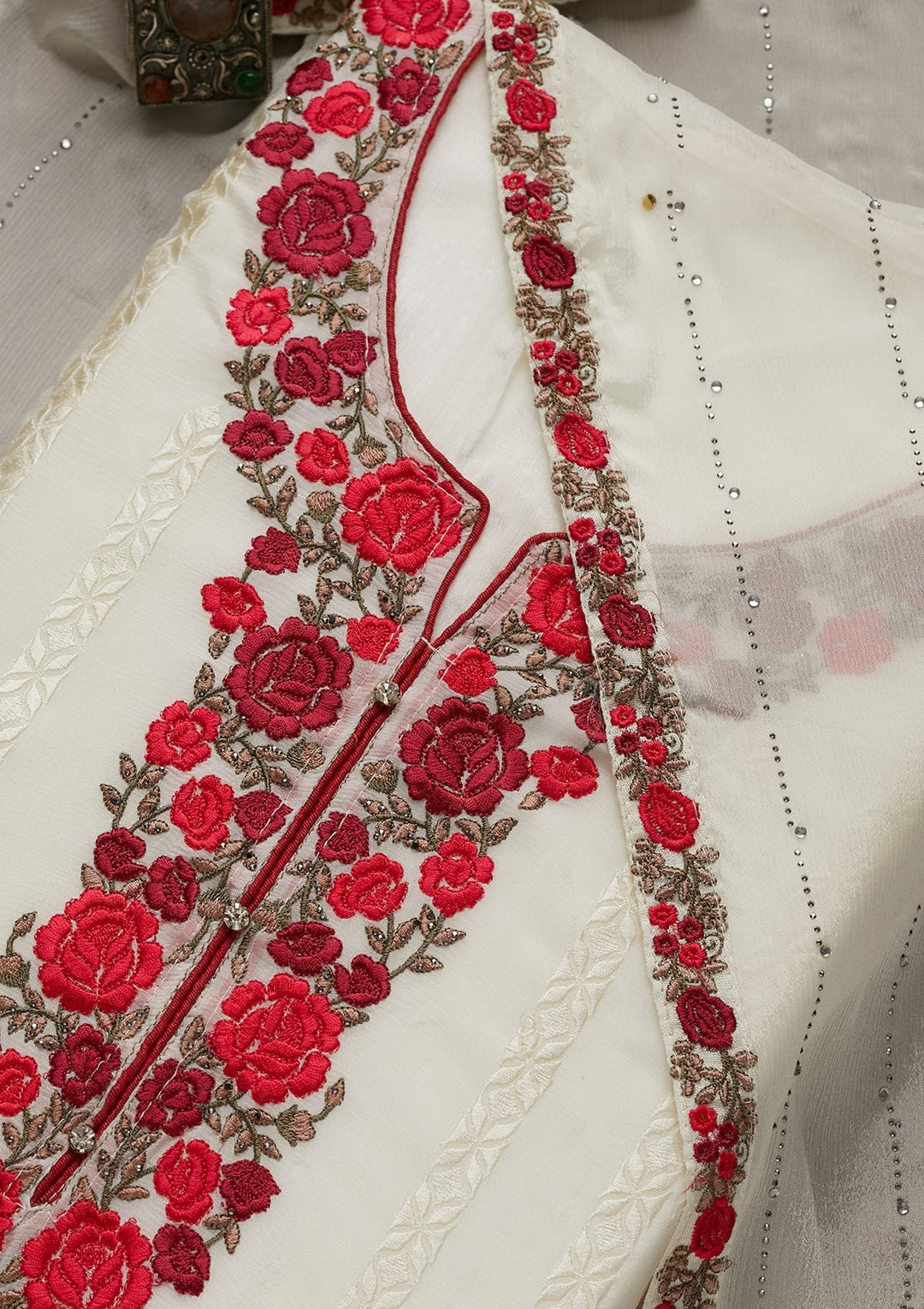 Off White Zariwork Georgette Semi-Stitched Salwar Suit - Koskii