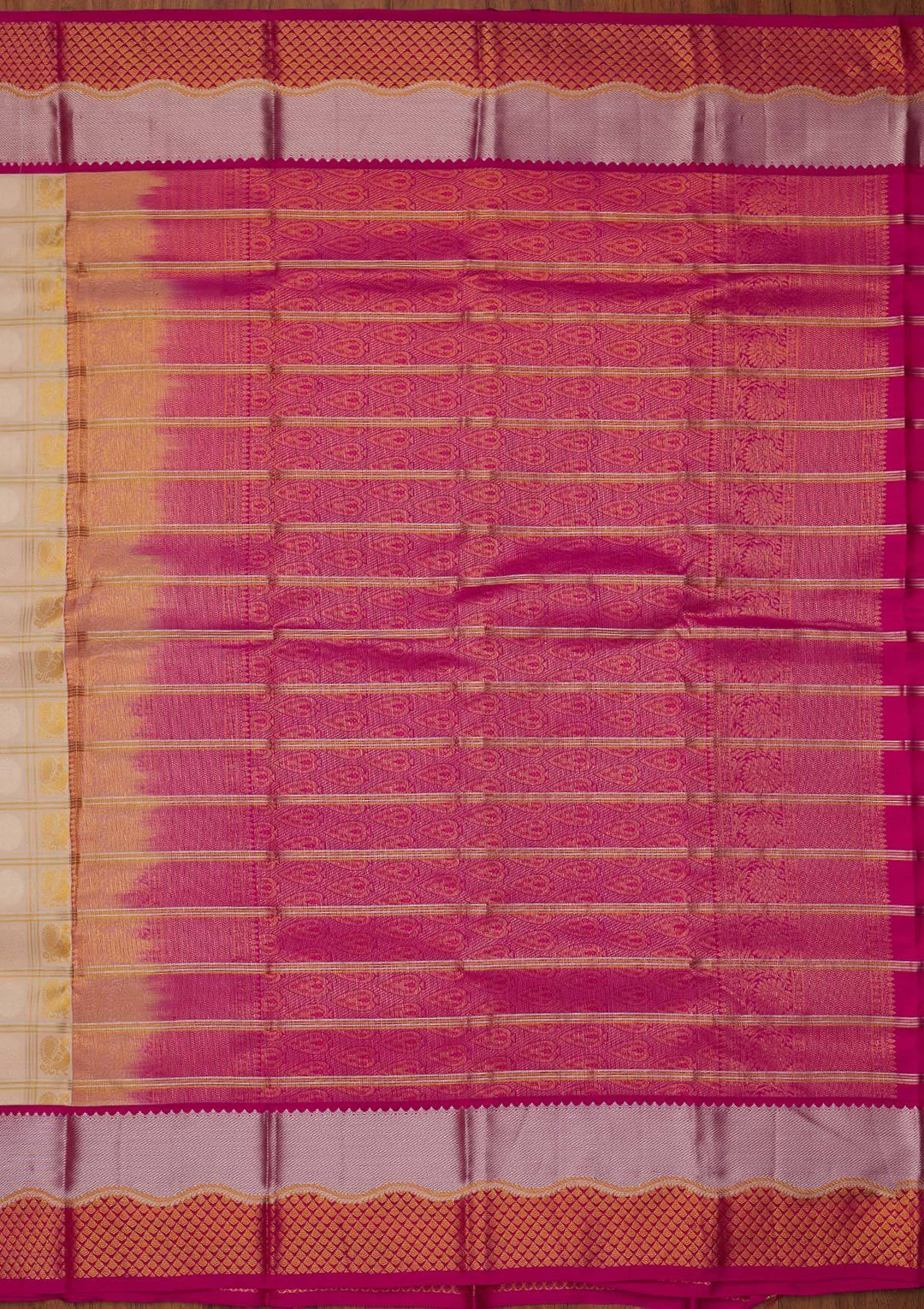 Off White Zariwork Pure Silk Designer Saree - koskii