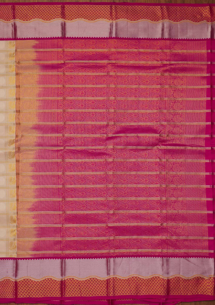 Off White Zariwork Pure Silk Designer Saree - koskii