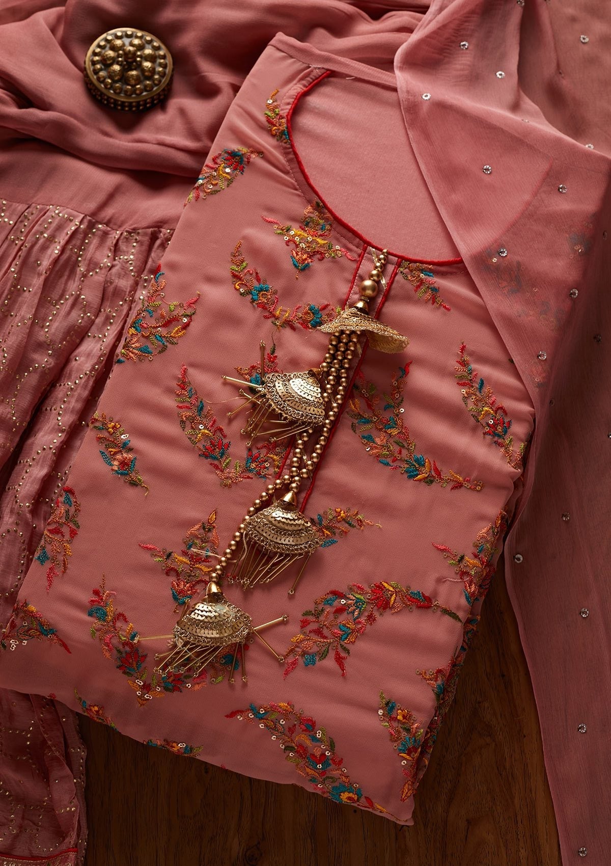 Onion Pink Threadwork Georgette Designer Semi-Stitched Salwar Suit - koskii