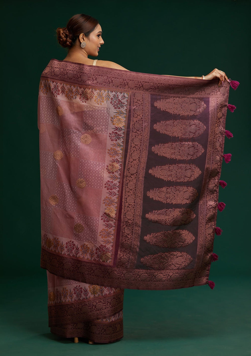Onion Pink Zariwork Taffeta Silk Saree - Koskii
