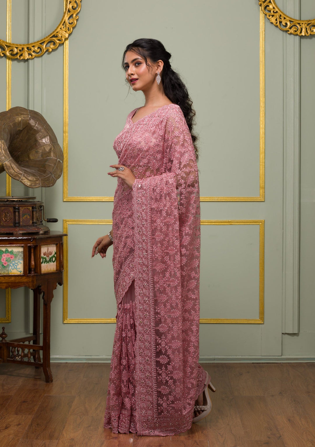 Onion Pink Threadwork Net Saree-Koskii