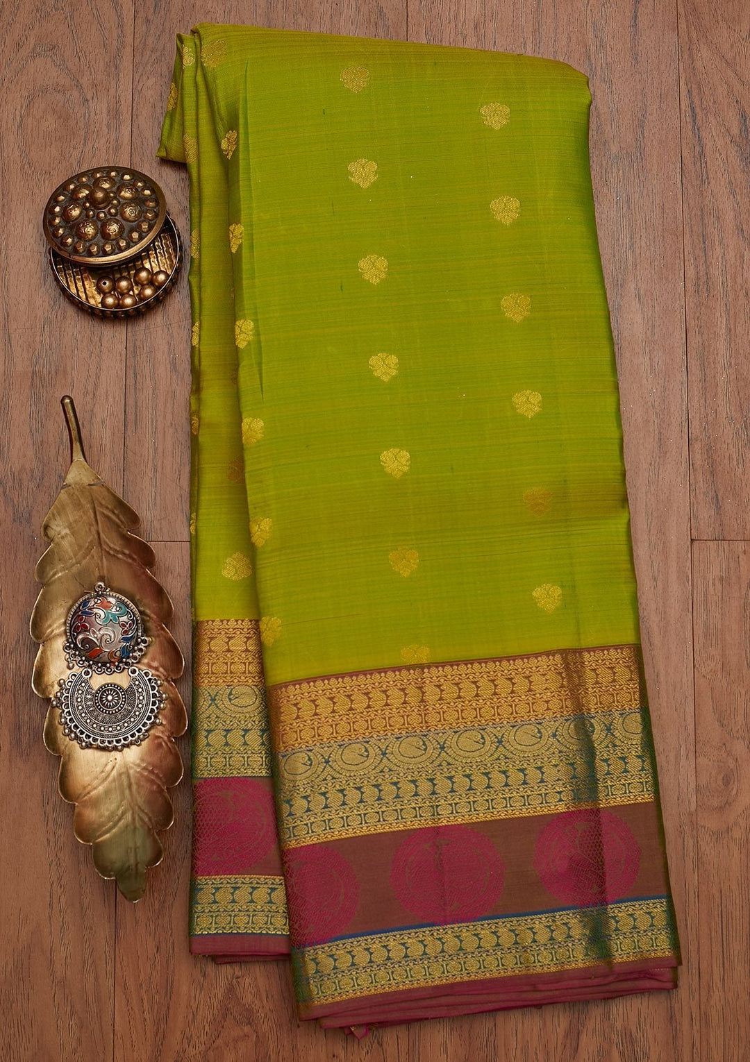 Parrot Green Zariwork Pure Silk Designer Saree - koskii