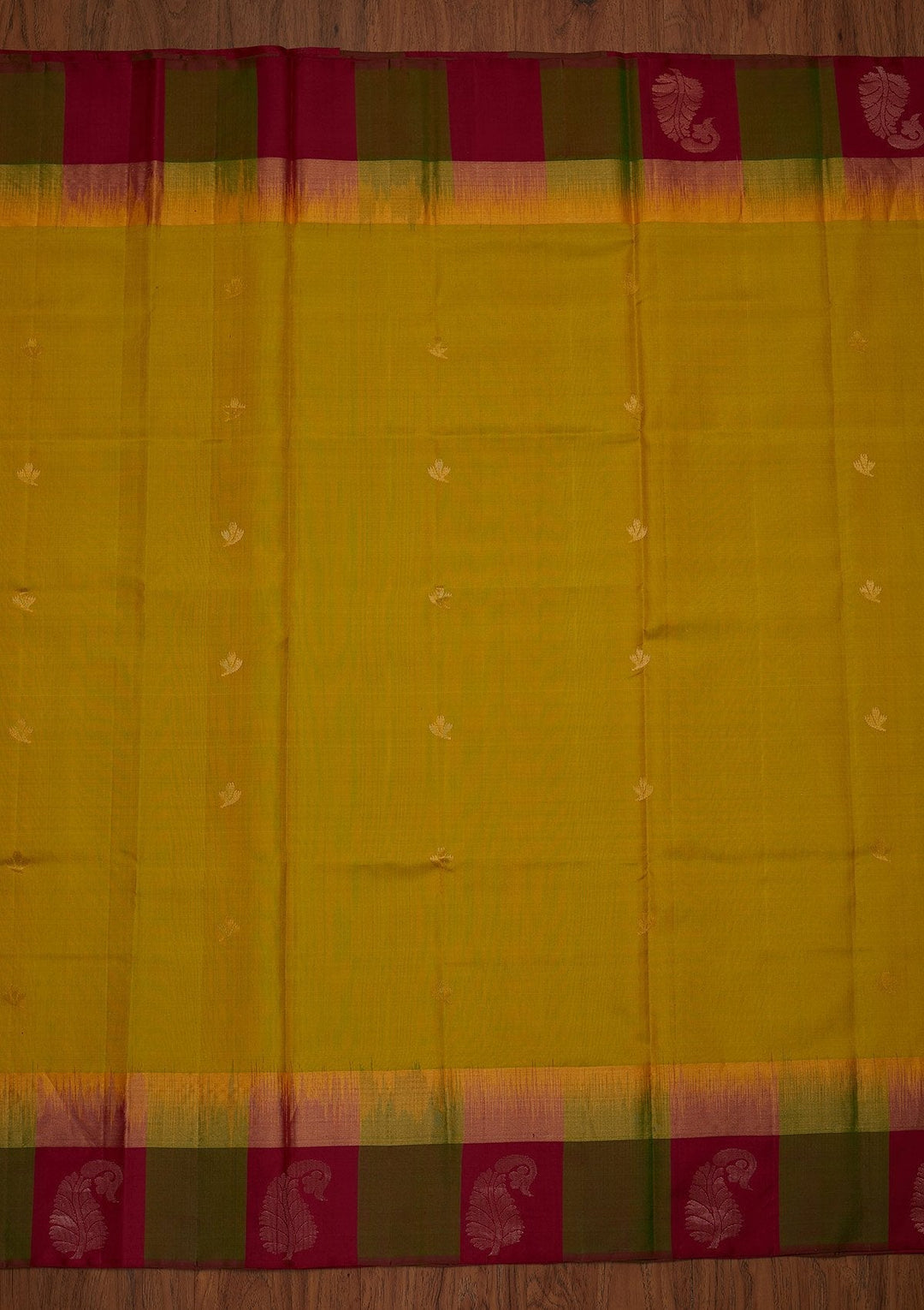 Parrot Green Zariwork Pure Silk Designer Saree - koskii
