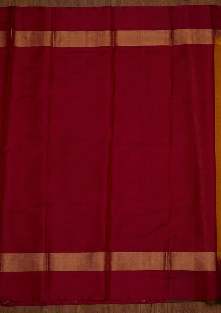 Parrot Green Zariwork Pure Silk Designer Saree - koskii