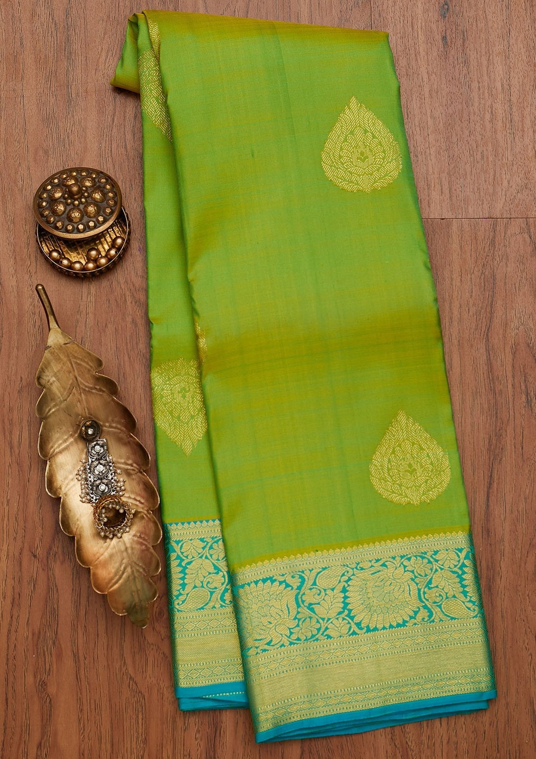 Parrot Green Zariwork Pure Silk Designer Saree - koskii