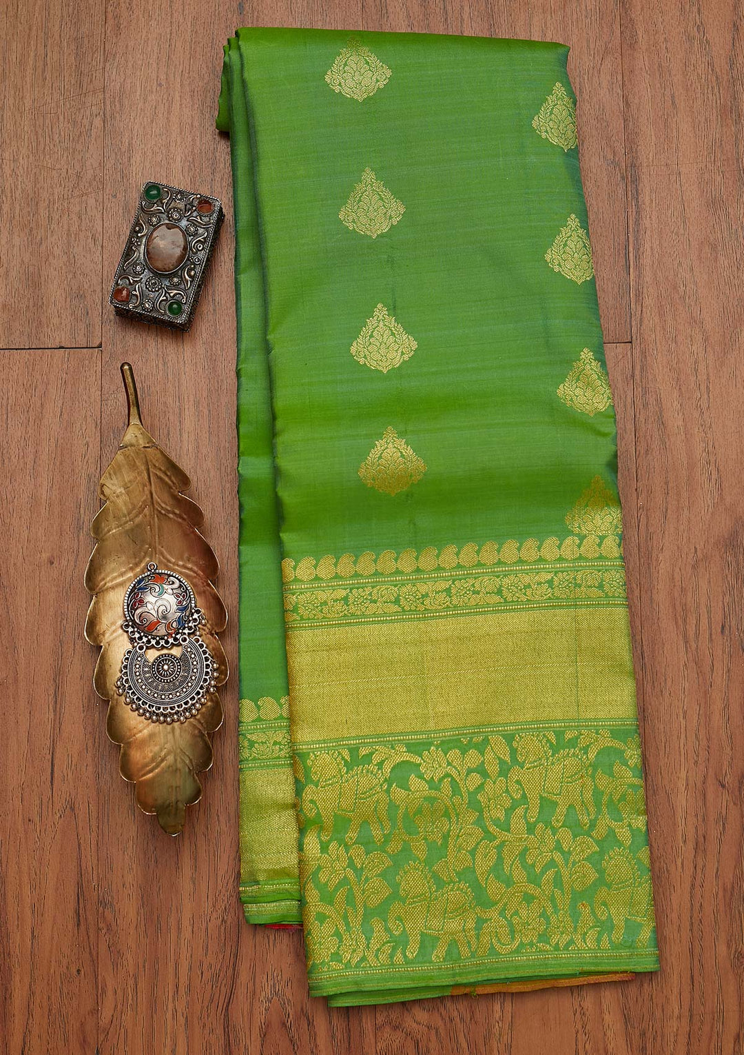 Parrot Green Zariwork Pure Silk Designer Saree - koskii