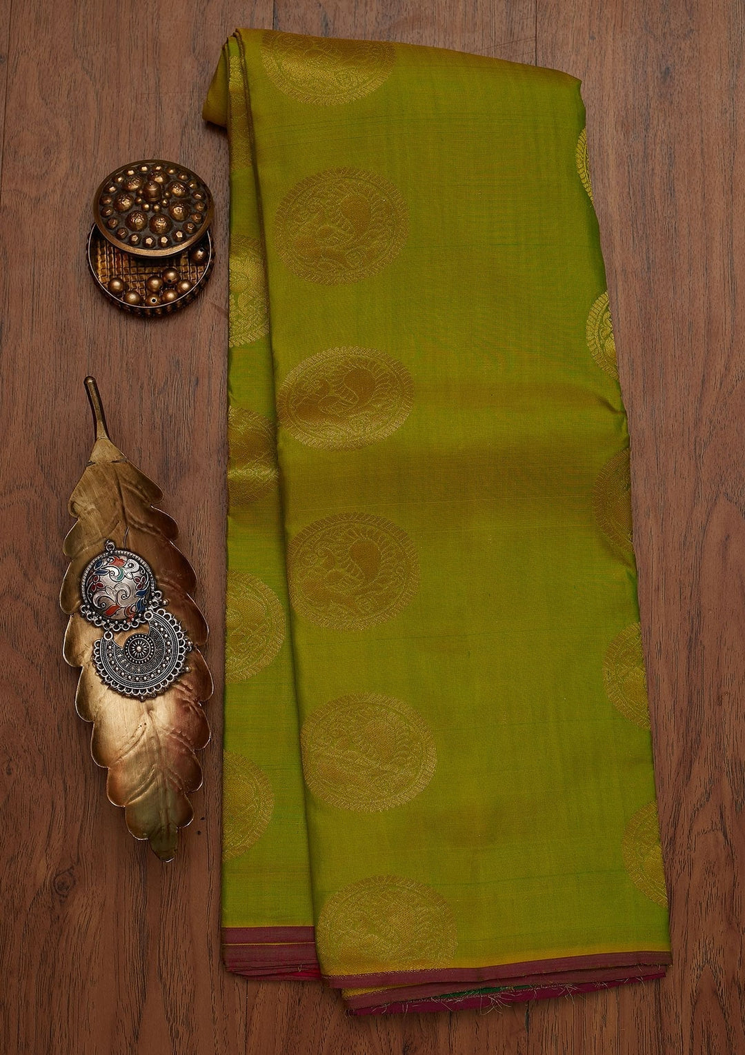 Parrot Green Zariwork Pure Silk Designer Saree - koskii