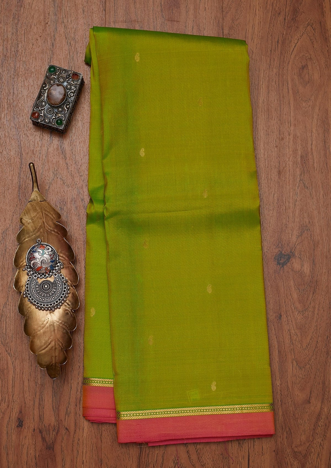 Parrot Green Zariwork Pure Silk Designer Unstitched Saree - Koskii