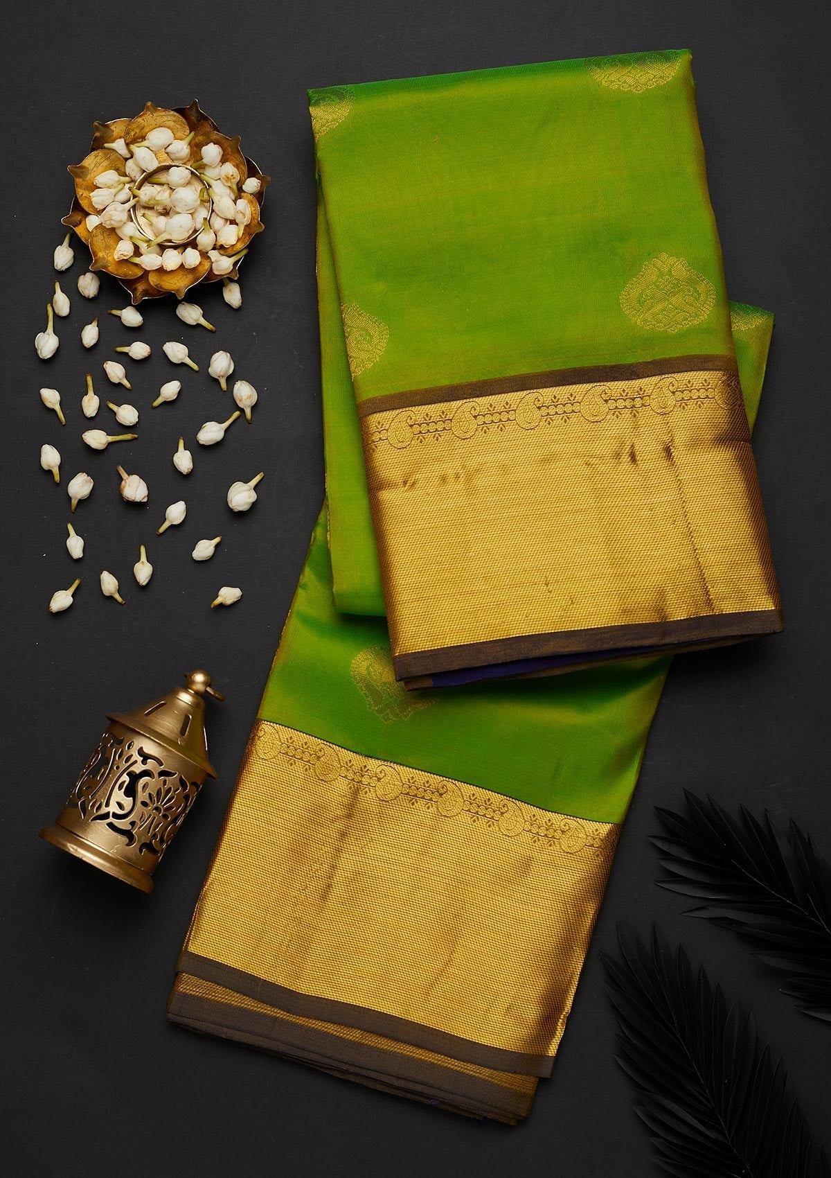 Parrot Green Zariwork Pure Silk Designer Saree - Koskii