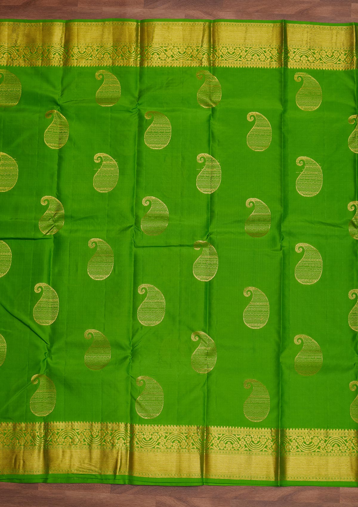 Parrot Green Zariwork Pure Silk Designer Saree - Koskii