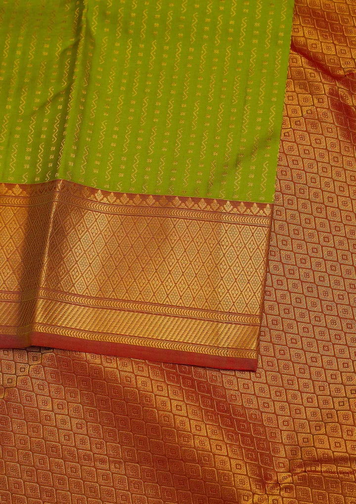 Parrot Green Zariwork Pure Silk Designer Saree - Koskii