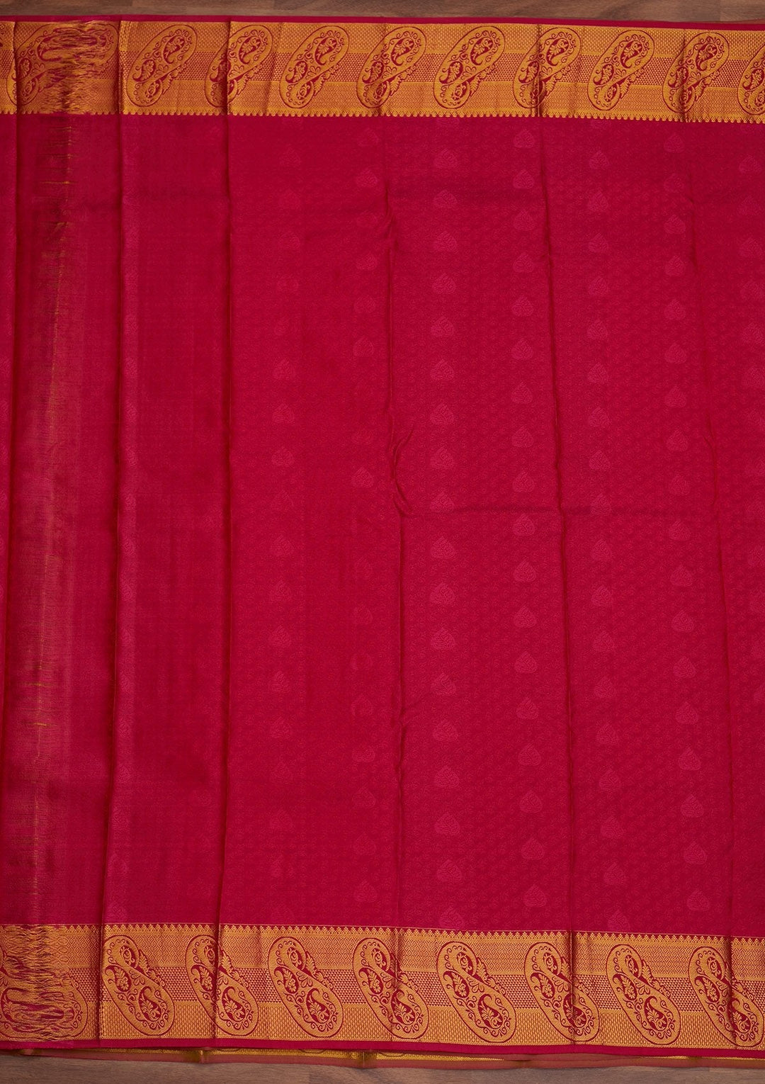 Parrot Green Zariwork Pure Silk Designer Saree - Koskii