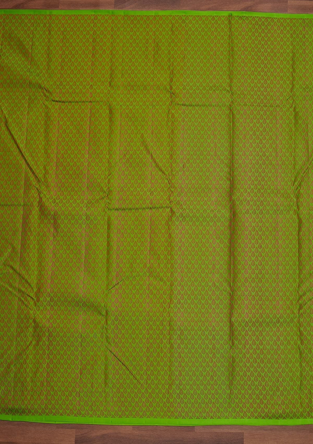 Parrot Green Zariwork Pure Silk Designer Saree - Koskii