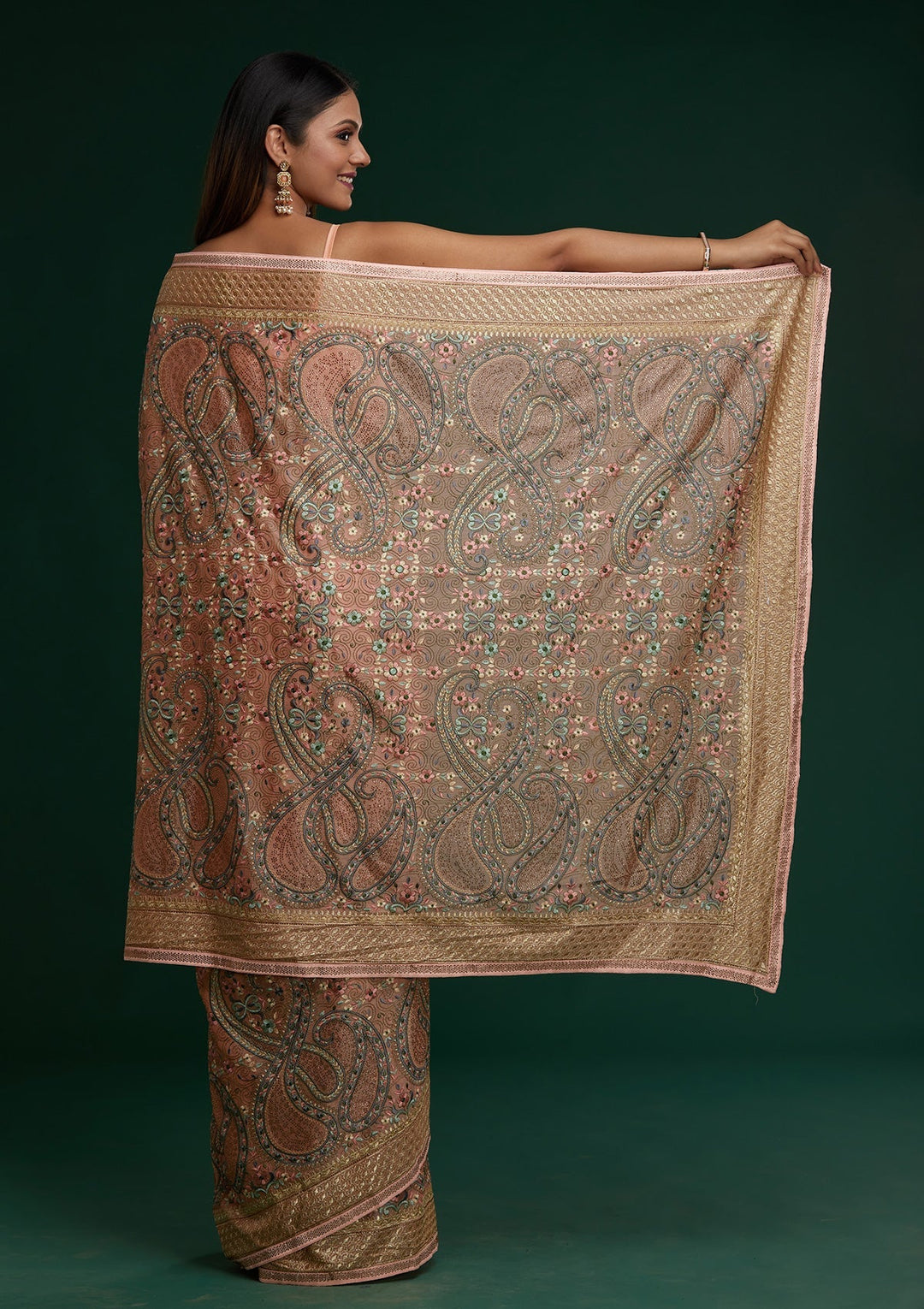 Peach Threadwork Georgette Saree - Koskii
